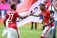 Fussball 1. Bundesliga Saison 15/16: Der FC Bayern feiert seine 26. Deutsche Meisterschaft