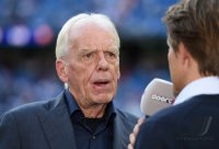 Fussball Primera Division El Clasico 14/15: Leo Beenhakker (Holland)