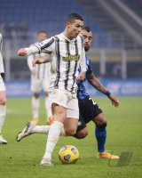 FUSSBALL INTERNATIONAL SERIE A 20/21: Inter Mailand  - Juventus Turin