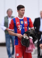 Fussball 1. Bundesliga 14/15: Robert Lewandowski (FC Bayern Muenchen)