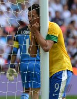 FUSSBALL Olympia 2012 FINALE: Brasilien - Mexiko