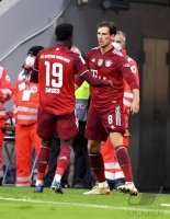 Fussball 1. Bundesliga Saison 21/22: FC Bayern Muenchen -  SC Freiburg