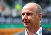 Fussball DFB Pokal : Trainer Mario Basler (Burghausen)