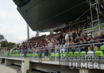 FUSSBALL  2. Bundesliga Kreuzeichestadion; Haupttribne