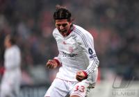 FUSSBALL  International CHL 09/10 : JUBEL Mario Gomez (FCB)
