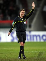 2. Fussball Bundesliga : Schiri Thorsten Kinhoefer