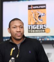 Basketball 1. Bundesliga 15/16 Hauptrunde: Trainer Tyron McCoy (Walter Tigers Tuebingen)