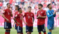 Fussball 1. Bundesliga Saison 17/18: FC Bayern Muenchen - VfB Stuttgart