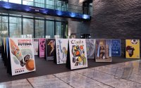 FUSSBALL International  Ausstellung FIFA WM Plakate