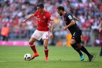 Fussball 1. Bundesliga Saison 16/17: FC Bayern Muenchen - 1. FC Koeln