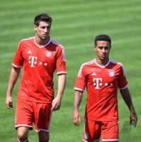 Fussball 1. Bundesliga 2013/2014:  Fototermin beim  FC Bayern Muenchen