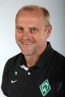 Fussball 1. Bundesliga Saison 12/13: Thomas Schaaf im exklusiven Pressefoto ULMER Shooting