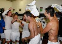 Fussball WM  2010  Qualifikation:  JUBEL Neuseeland