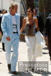 FUSSBALL  CF Real Madrid Praesentation BECKHAM mit Frau