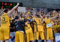 Basketball 1. Bundesliga  13/14  Walter Tigers Tuebingen - Phoenix Hagen