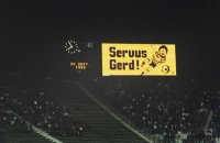 Fussball Abschiesspiel Gerd Mueller: Anzeigetafel