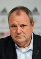 FUSSBALL PK  Deutsche  Nationalmannschaft; Harald Stenger (Direktor Kommunikation)