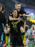 Fussball 1. Bundesliga : Sebastian Kehl oben auf Jakub  KUBA Blaszczykowski (Borussia Dortmund)