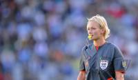 Fussball Frauen FIFA U 20  WM  2008  Schriedsrichterin Steinhaus (GER)