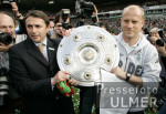Fussball 1. Bundesliga: Bremen - Leverkusen, ALLOFS und SCHAAF mit Meisterschale