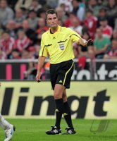 Fussball 1. Bundesliga  Saison 2010/2011: Schiri Knut Kircher