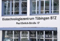 Eingang zum Biotechnologiezentrum in Tuebingen