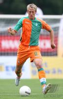 Fussball 1. Bundesliga: Bremen, FAHRENHORST Einzelaktion