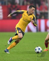Fussball CHL 16/17 Achtelfinale: FC Bayern Muenchen - Arsenal London