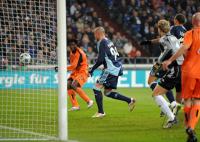 FUSSBALL UEFA CUP: Schalke - Manchester City