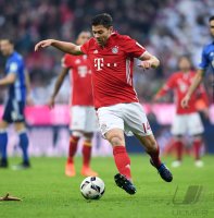 Fussball 1. Bundesliga Saison 16/17: FC Bayern Muenchen - FC Schalke 04