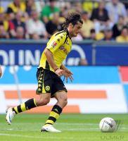 FUSSBALL, 1. BUNDESLIGA, Borussia Dortmund: VALDEZ Einzelaktion
