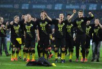 Fussball 1. Bundesliga :  Jubel nach dem SIEG zur Deutschen Meisterschaft