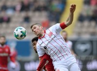 Fussball 2. Bundesliga Saison 17/18:  1. FC Kaiserslautern - Fortuna Duesseldorf