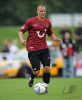 Fussball 1. Bundesliga, Testspiel: Hannover, HAUGER am Ball