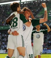 Fussball: 1. Bundesliga Saison 2010/2011: Wolfsburg - Koeln