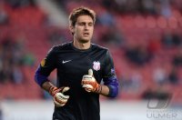 Fussball: Europa League Saison 2012/2013: Torwart Ciprian Tatarusanu (Bukarest)