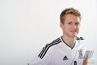 Andre SCHUERRLE (Deutschland) posiert im exklusiven Pressefoto ULMER Shooting im Nationaltrikot