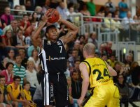 Basketball 1. Bundesliga 2013/2014 Testspiel: Kirchheim Knights - Walter Tigers Tuebingen