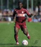 Fussball 1. Bundesliga  Saison 2010/2011  Arthur  Boka  (VfB Stuttgart)