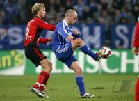 Fussball, 1. Bundesliga: Schalke - Leverkusen