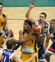 Bsaketball 1. Bundesliga  Walter Tigers Walter Tigers Tuebingen 73-79 Eisbaeren Bremerhaven