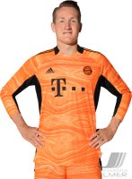 Fussball 1. Bundesliga Saison 21/22:  Torwart Ron-Torben Hoffmann (FC Bayern Muenchen)