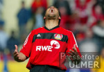 Fussball 1. Bundesliga: Leverkusen - 60 Muenchen, Zweikampf