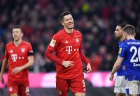 Fussball 1. Bundesliga Saison 19/20: FC Bayern Muenchen -  FC Schalke 04