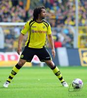 FUSSBALL, 1. BUNDESLIGA, 29. Spieltag: Dortmund, OWOMOYELA Einzelaktion