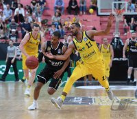 Basketball 1. Bundesliga 17/18 Hauptrunde: Walter Tigers Tuebingen - Alba Berlin