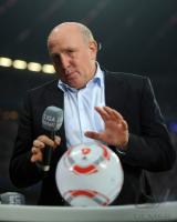 Fussball 1. Bundesliga : Manager Dieter Hoeness (VfL Wolfsburg)