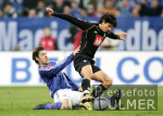 Fussball 1. Bundesliga: Schalke - Bremen, Zweikampf