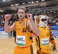 Basketball 1. Bundesliga 2012/2013:  Walter Tigers Tuebingen - LTi Giessen 46ers