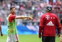Fussball 1. Bundesliga 16/17: Xabi Alonso (FC Bayern Muenchen)